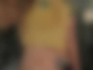 Live cam show with HannahLisa - College on Camsoda