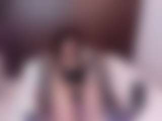 Live cam show with IVYROSSE7 - Spankass on Camsoda