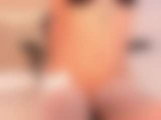 Live cam show with IVYROSSE7 - Body Massage on sexylive.show