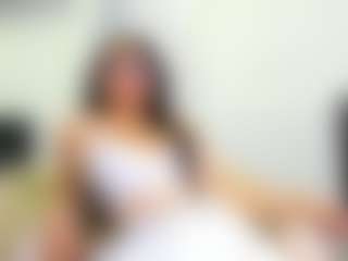 Live cam show with Jackeline-23 - Striptease Granny on Camsoda