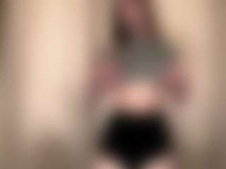 Live cam show with JacqueChica - Wet on fapnchat