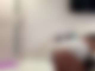 Live cam show with JacqueChica - Athletic BBW on EXY