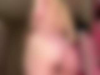 Live cam show with JacqueChica - Butt Plug on Camsoda