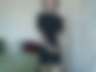 Live cam show with Sofie - New Squirt on realtime-chat