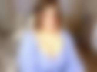 Live cam show with KittyLiikk - New Brown Eyes on SpankPalCams