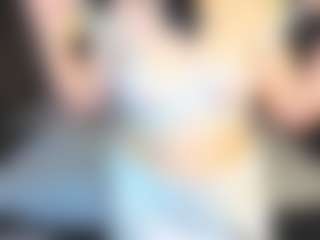 Live cam show with KittyLiikk - Body Massage on CamClone