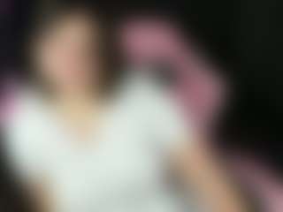 Live cam show with KittyLiikk - Normal on alttransgirls
