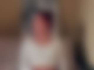 Live cam show with MaPfisterer - Belly on Milf Play