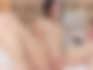 Live cam show with Payton-Oliver - College on Streamer API