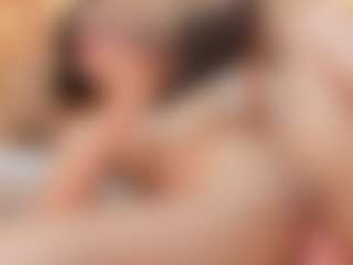 Live cam show with Payton-Oliver - Small Tits Brown Hair on CamClone