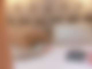 Live cam show with Payton-Oliver - Flashing on liverealitysex.com