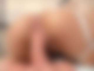 Live cam show with Payton-Oliver - Dildo Brown Hair on makecum.org