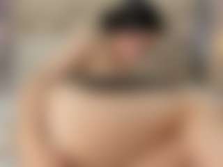 Live cam show with Payton-Oliver - Dirty Talk on liverealitysex.com