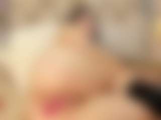 Live cam show with Payton-Oliver - College on Camsoda