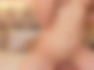 Live cam show with Payton-Oliver - Brown Hair Teen (18+) on Camsoda