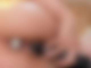 Live cam show with Payton-Oliver - College on Camsoda