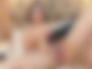 Live cam show with Payton-Oliver - Big Ass on chickslive.net