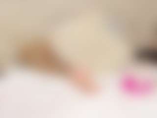 Live cam show with Payton-Oliver - Spank Brown Hair on Taboo Cams XXX