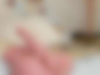 Live cam show with Payton-Oliver - Brown Hair Petite on Instabang
