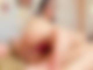 Live cam show with Payton-Oliver - Brown Hair on TottyGirls