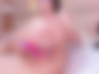 Live cam show with Payton-Oliver - Fetish Brown Hair on Camsoda