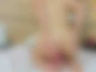 Live cam show with Payton-Oliver - Brown Hair Petite on Soda Cam