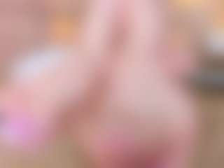 Live cam show with Payton-Oliver - Petite on Camming Site