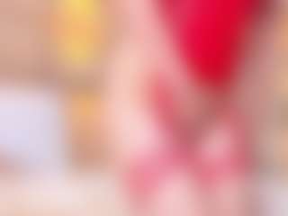 Live cam show with Payton-Oliver - Brown Eyes Brown Hair on Milfs Live
