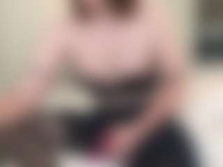 Live cam show with SallySweet01 - Tease on Camsoda