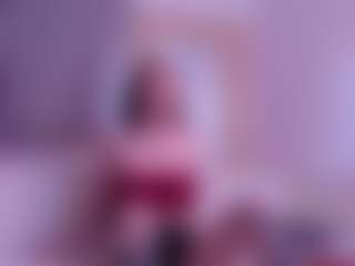 Live cam show with SantaLucci - Ass Bouncing on livesuperchat.net