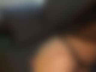 Live cam show with SantaLucci - Facial on Camsoda