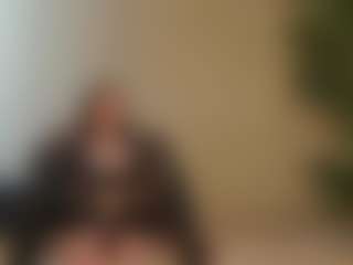 SantaLucci's Live Sex Cam Show