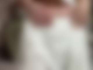 Live cam show with ShemekaIldefonso - College on Milfs Live