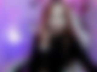 Live cam show with StarTarra - Moaning on fuck-show.com
