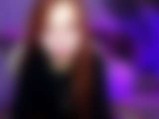 Live cam show with StarTarra - Moaning on AdultVida.com