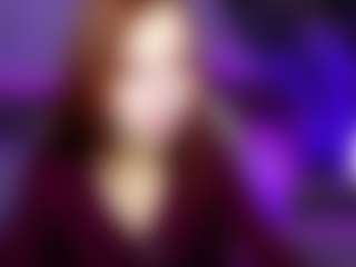 Live cam show with StarTarra - Facial Piercings on Camiplay Live