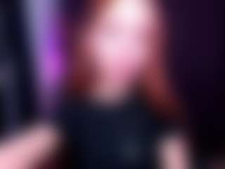 Live cam show with StarTarra - Nipple Piercings on Pornisteam.com
