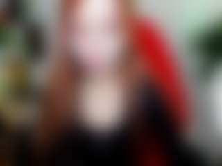 Live cam show with StarTarra - Moaning on live.xbliss.ai