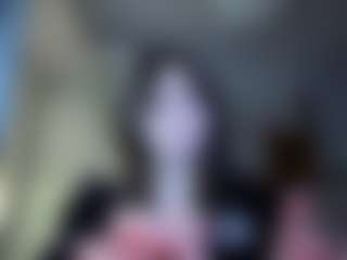 TrangShoener's Live Sex Cam Show