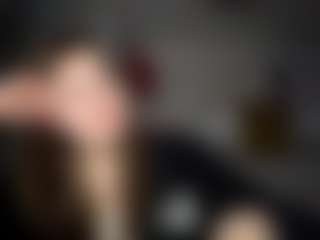 TrangShoener's Live Sex Cam Show