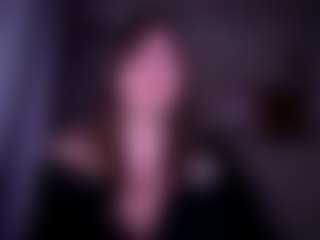 TrangShoener's Live Sex Cam Show
