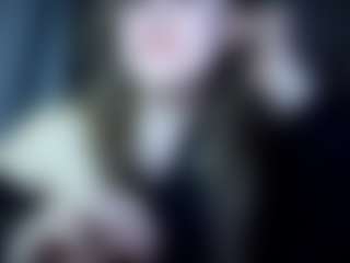 TrangShoener's Live Sex Cam Show