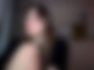 TrangShoener's Live Sex Cam Show