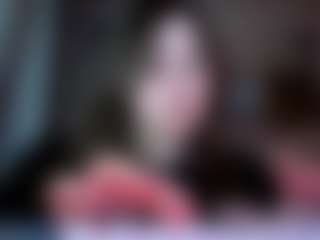 TrangShoener's Live Sex Cam Show