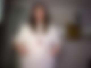 Live cam show with TrangShoener - Natural on AdultVida.com