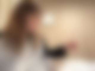 TrangShoener's Live Sex Cam Show