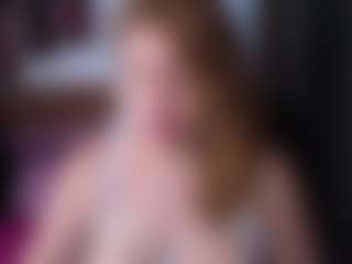 Live cam show with VictoryMilf - New White on Camsoda | colombia