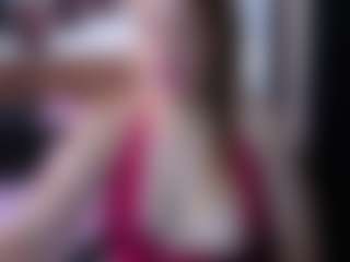 VictoryMilf's Live Sex Cam Show