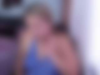 VictoryMilf's Live Sex Cam Show
