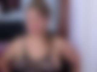 Live cam show with VictoryMilf - Middle Aged on camwithhim.com